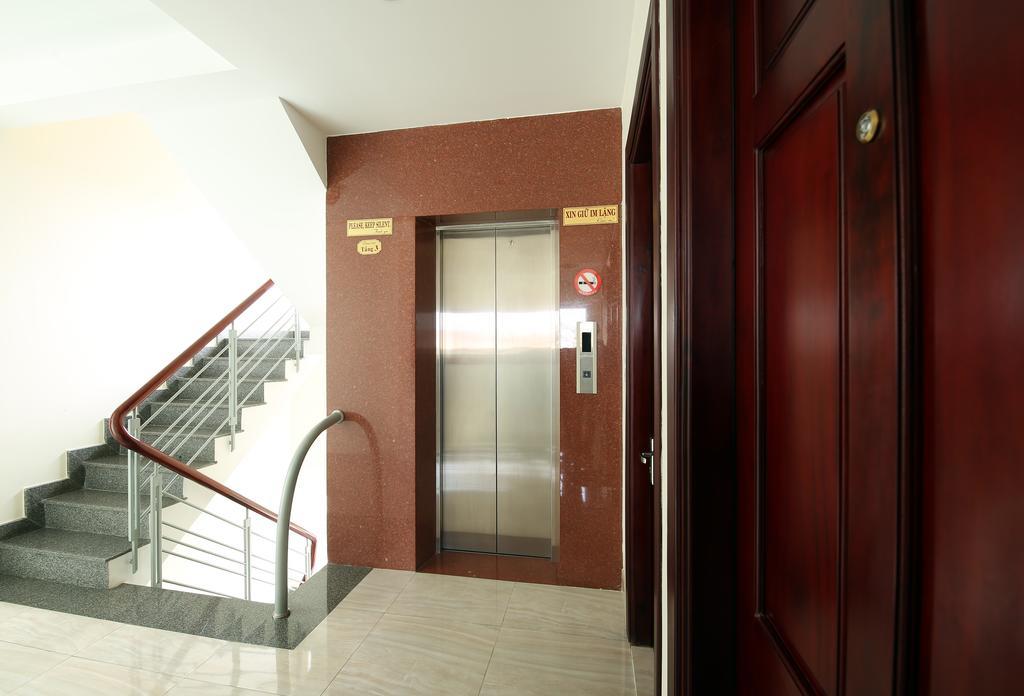 Prince Hotel Хоян Екстер'єр фото