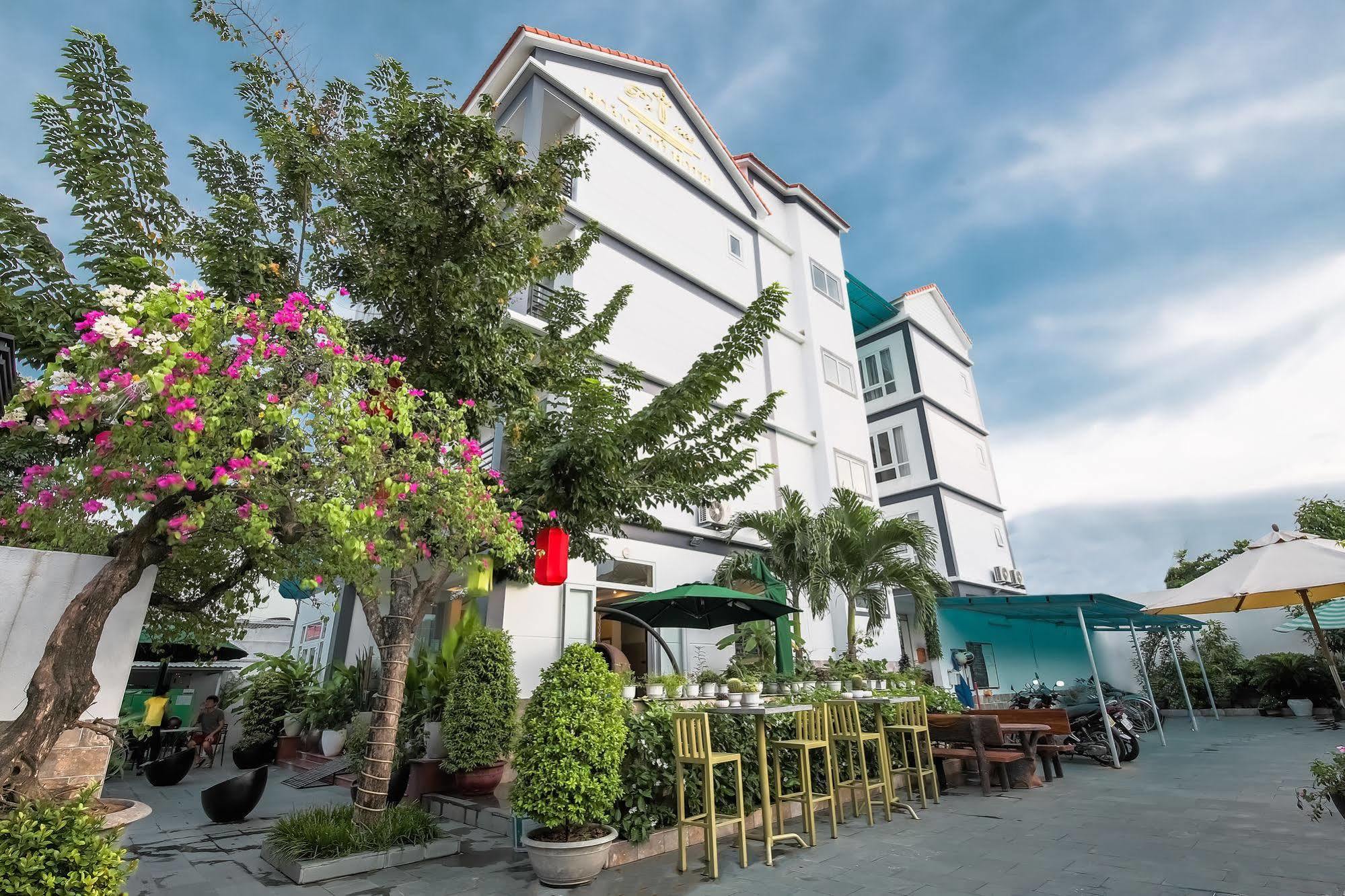 Prince Hotel Хоян Екстер'єр фото