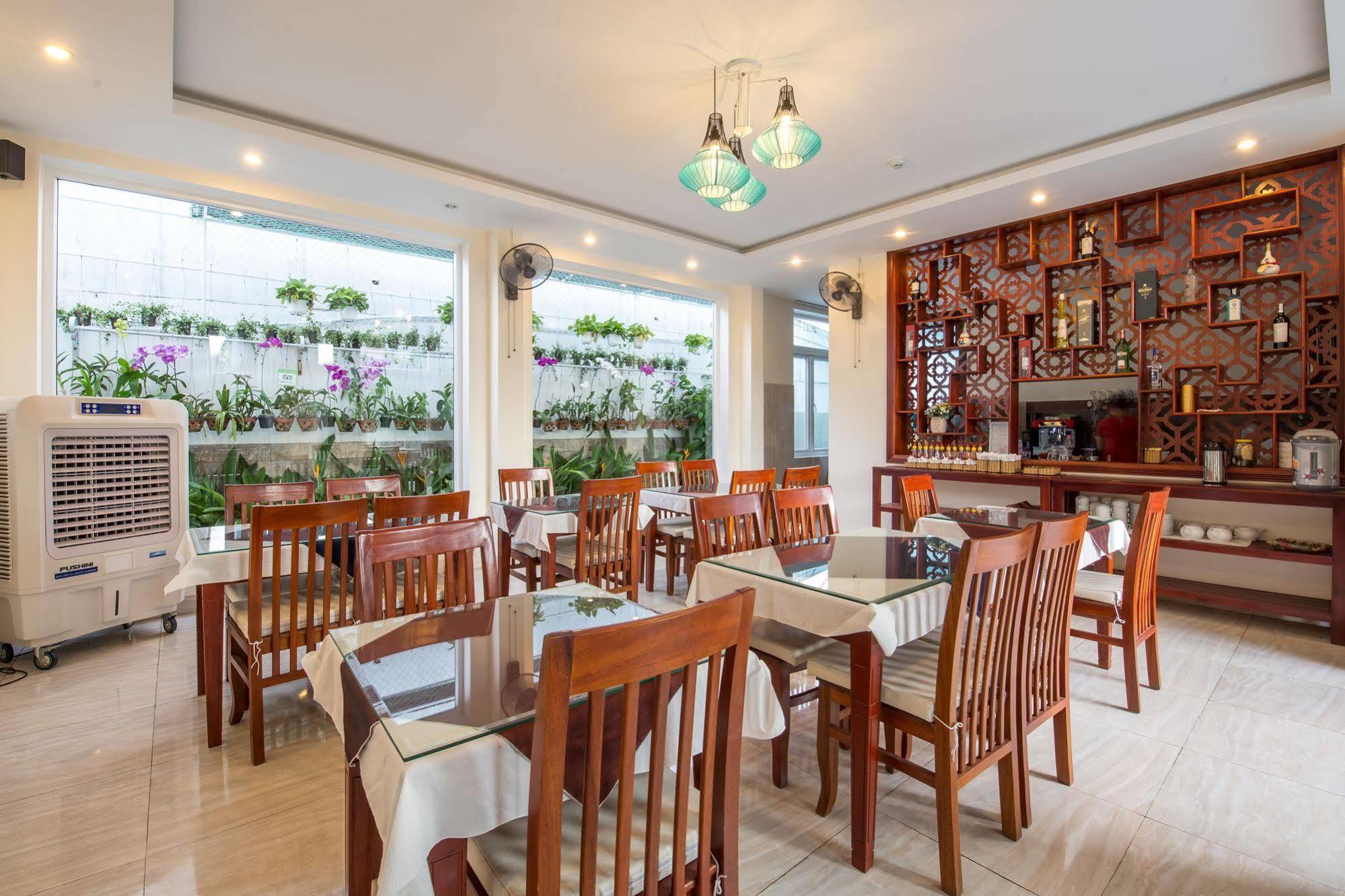 Prince Hotel Хоян Екстер'єр фото